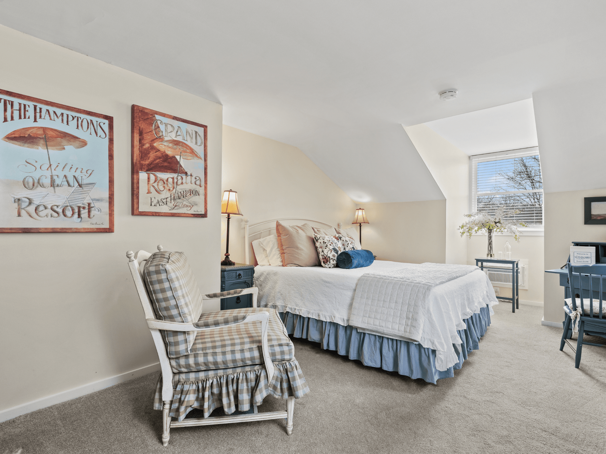 Image of Guilford hotel room at The Captain Stannard in Westbrook Connecticut.