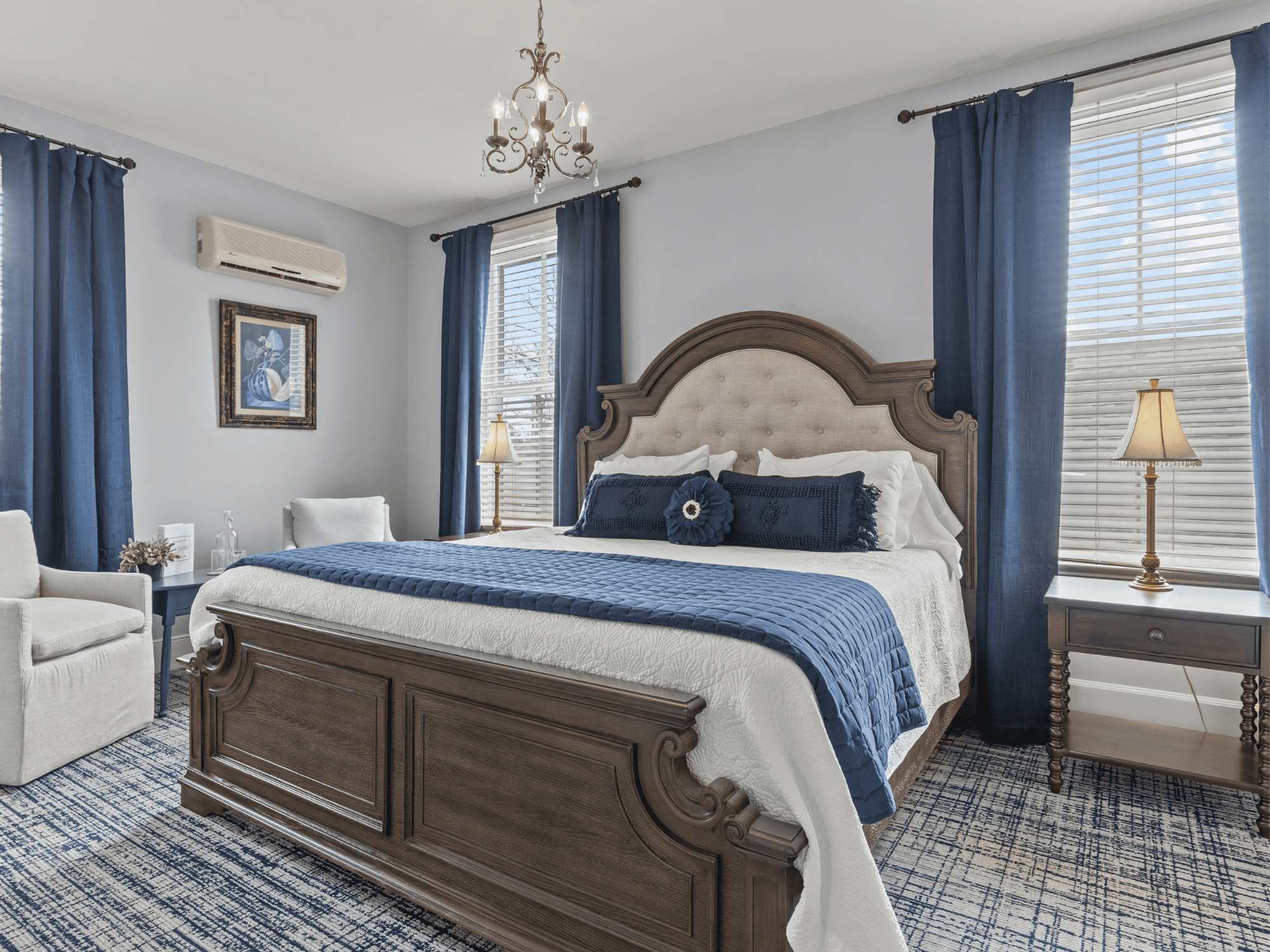 Image of The Rocky Neck hotel room at The Captain Stannard in Westbrook Connecticut.
